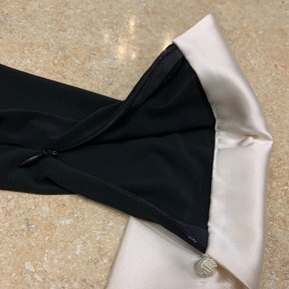 Lafayette 148 New York Black Wrap Blouse with White Collar - Picture 6 of 12